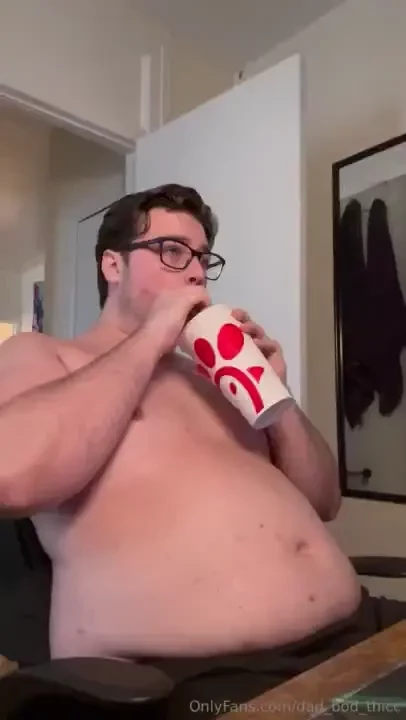 Junk food diet day 5 chick fil a for lunch and mcdonald s for dinner part 3 