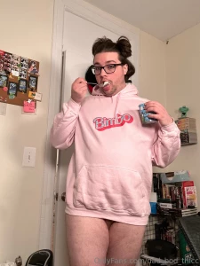 Photo dump 3 from day 12 of the ice cream diet