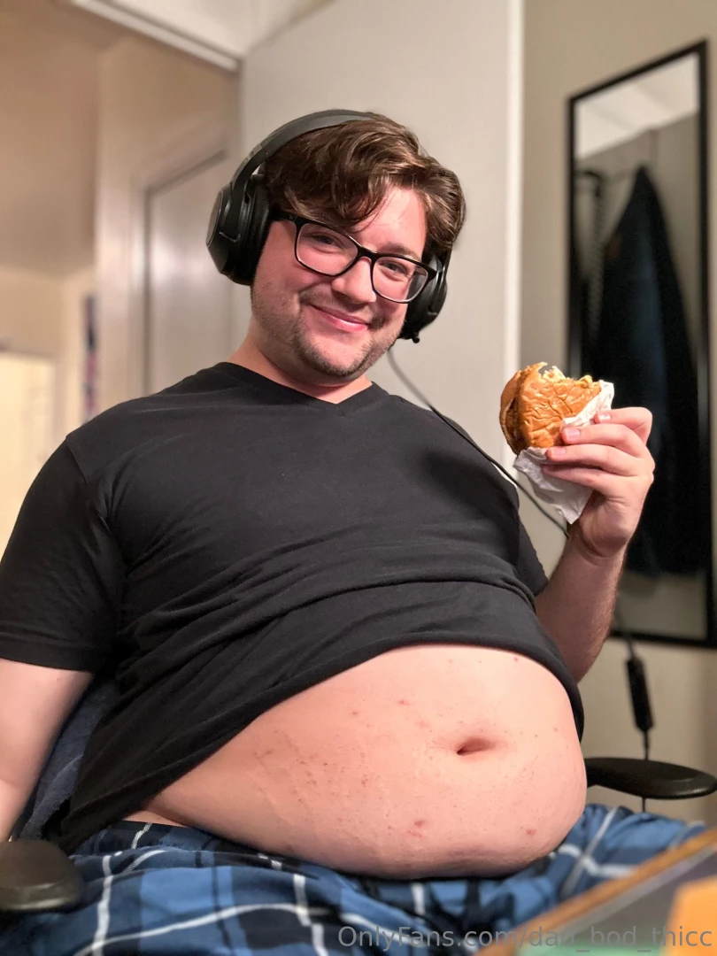 Junk food diet day 17 mcdonald s for lunch and popeyes for dinner i m part 3 