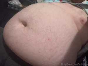 Oops decided to wash down nearly 4k cals of wingstop with a 2l of soda part 2