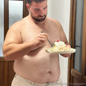 Just call me the dessert connoisseur because i m sweeter than the