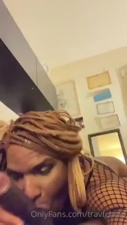 Extrait d 1st avec 1renoi de province slim ttbm hyper sensuel qui va 