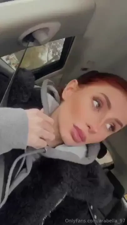 My hair is messed up i have a hair dresser appointment next week 