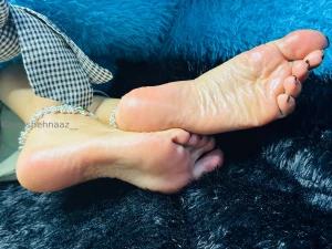 The human foot is a masterpiece of engineering and a work of art