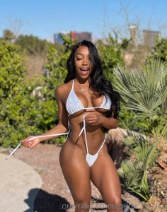 Eboni23 have you seen my sexy fit bestie eboni she likes to get dirty