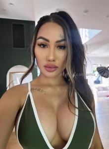 I m watching you watching me and i like it