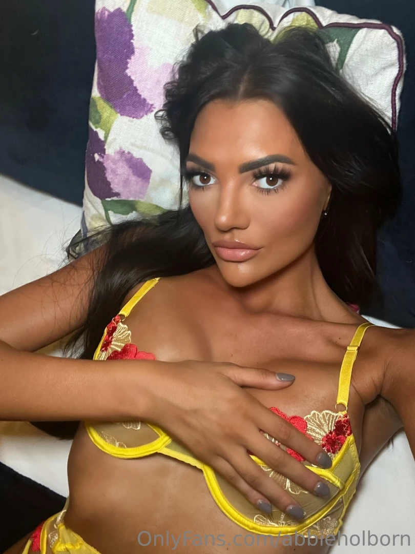 Have you seen your inbox babe there s a special bundle waiting there 