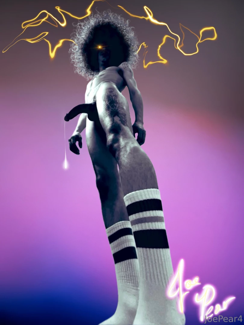 The photo edit and the original photo 