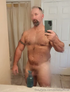 Happy monday everyone time to grind had a fantastic workout this