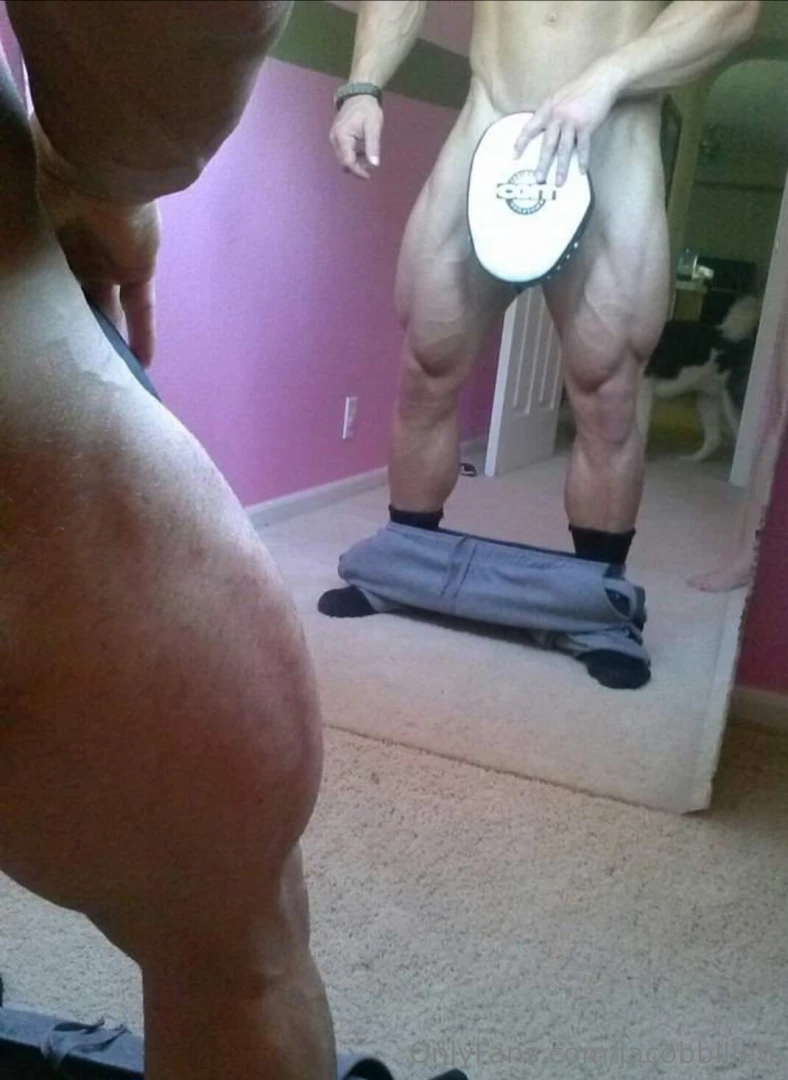 Hey guys and gals i ve gotten a ton of requests to post some leg pics 