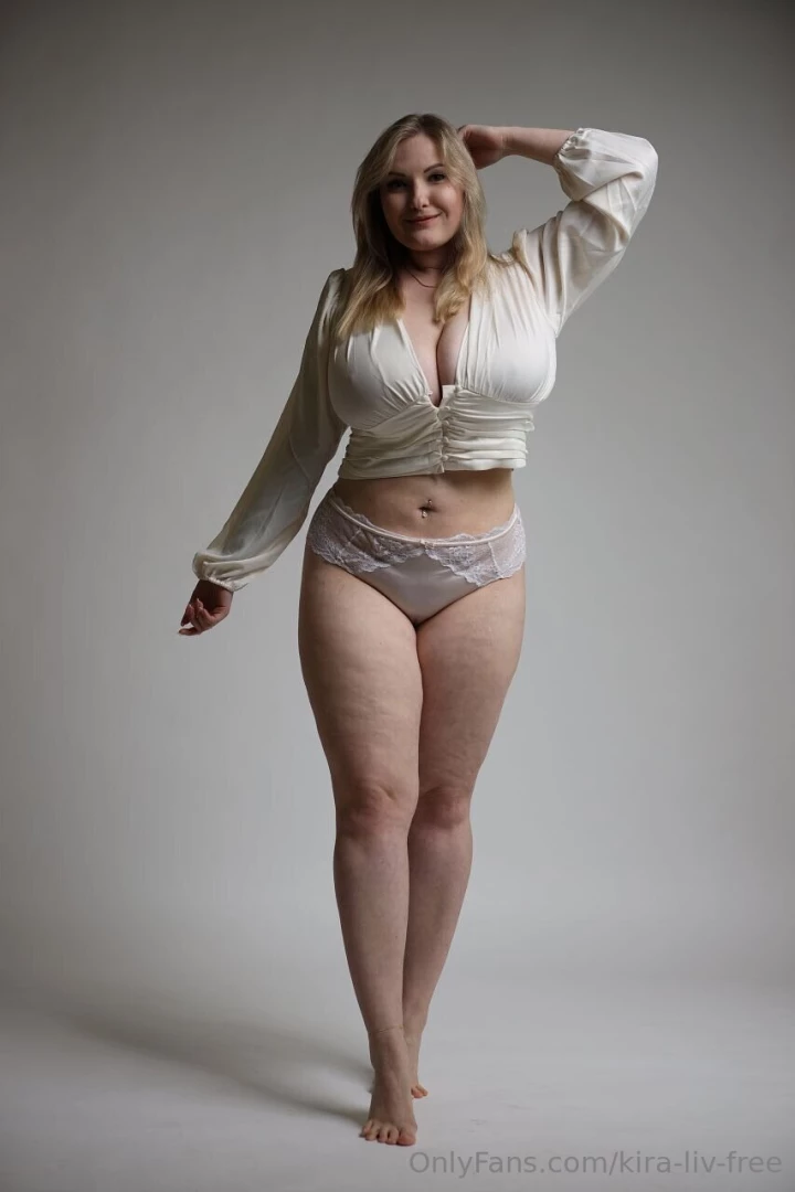 Body language is my love language and i speak it fluently can you keep part 3 