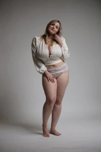 Body language is my love language and i speak it fluently can you keep part 2