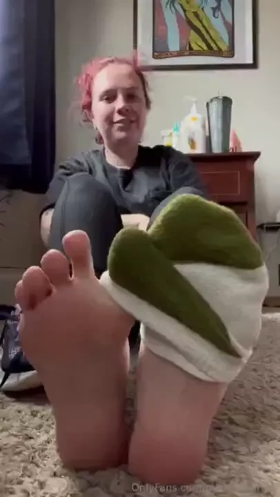 I enjoyed some custom sweaty gym content today i was dripping sweat 