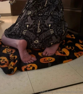 Mirror mirror part 210