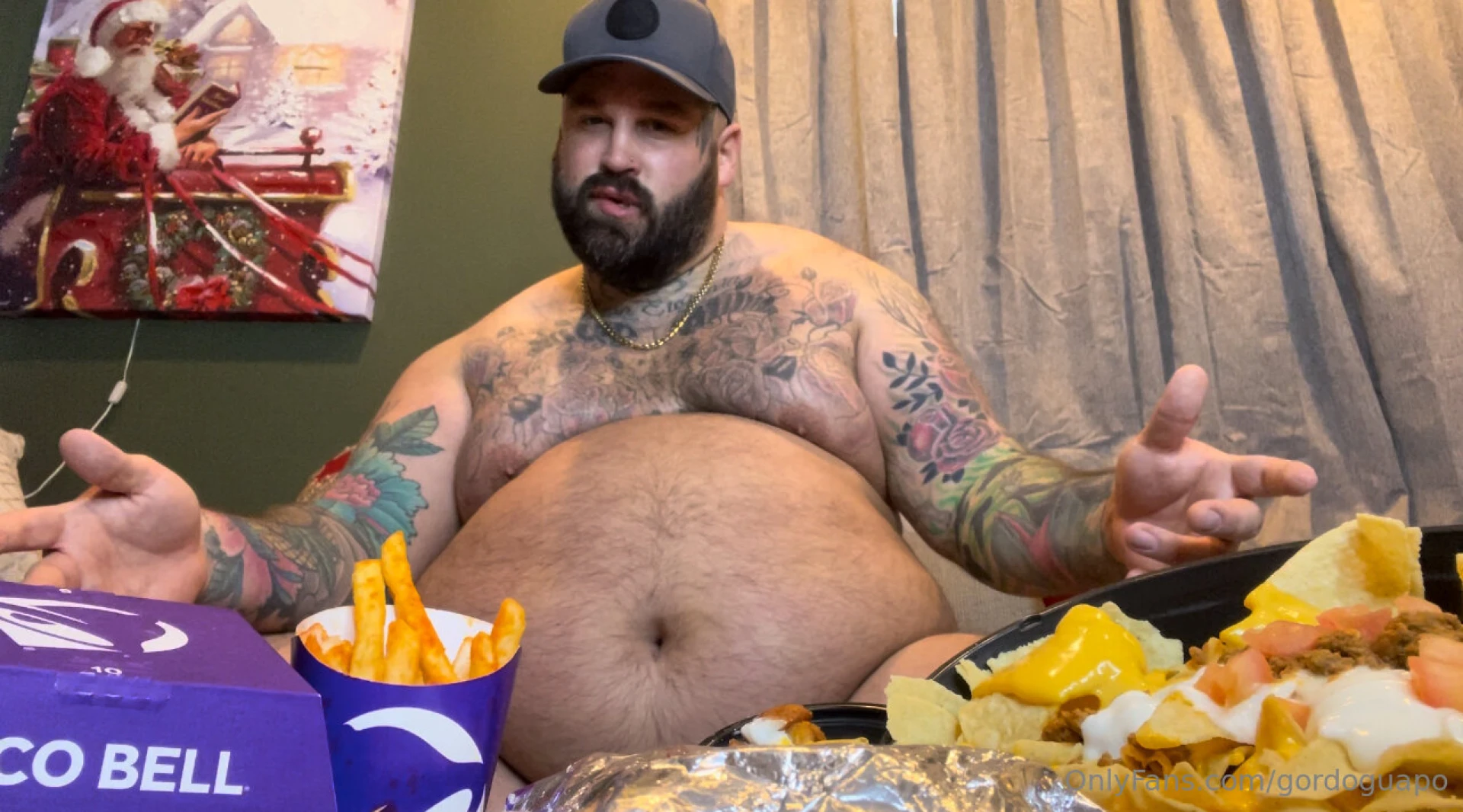 Big daddy is somethin right now being a fat fuck check ur inbox later 