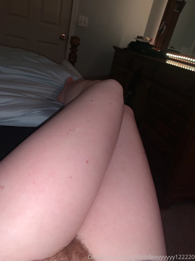 Nothing better than freshly shaved legs and a cute bush get me to my 