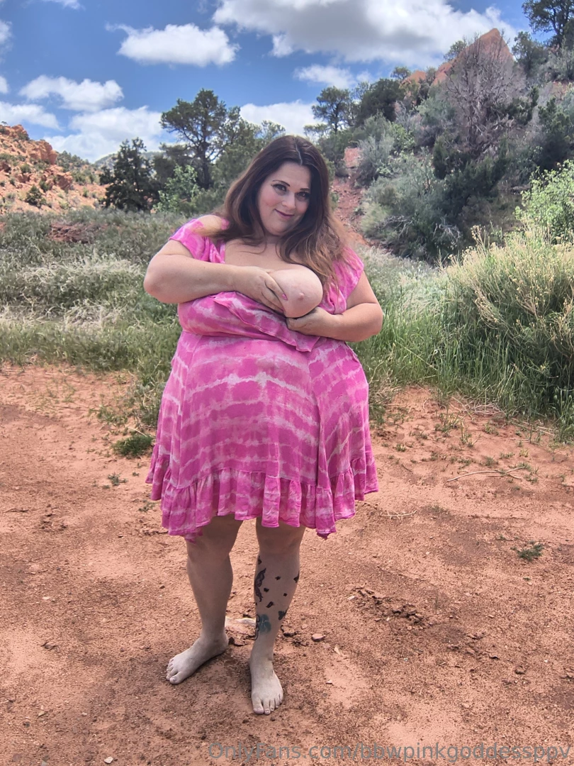 Hey my loves upgrade to my vip bbwpinkgoddess to see all my pics and part 1 