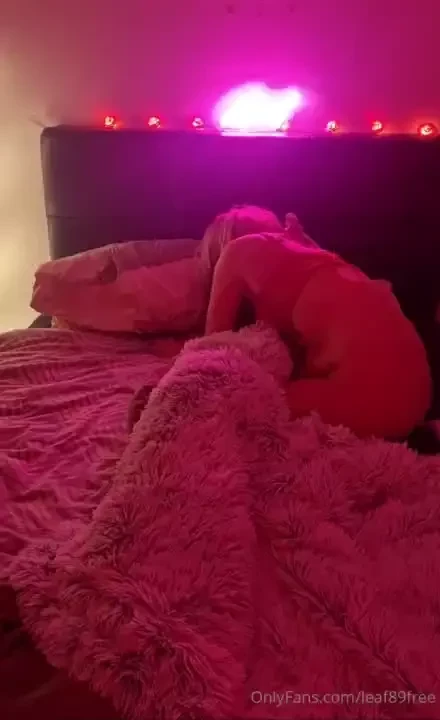 Mhh remember me trying my buttplug 