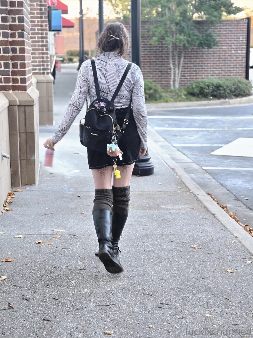 Just out taking a walk-- hope you ve been having a good day part 6 