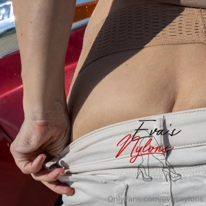 Free preview today on my main account tights sneakers hotpants a mai part 1