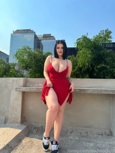 Summer time milf hugetits bigboobs curvy hot sexy thicc thick discount part 1