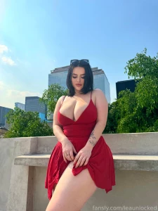 Summer time milf hugetits bigboobs curvy hot sexy thicc thick discount part 6