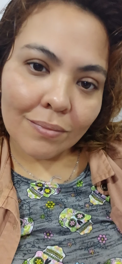My face in its natural state waiting to be seen 