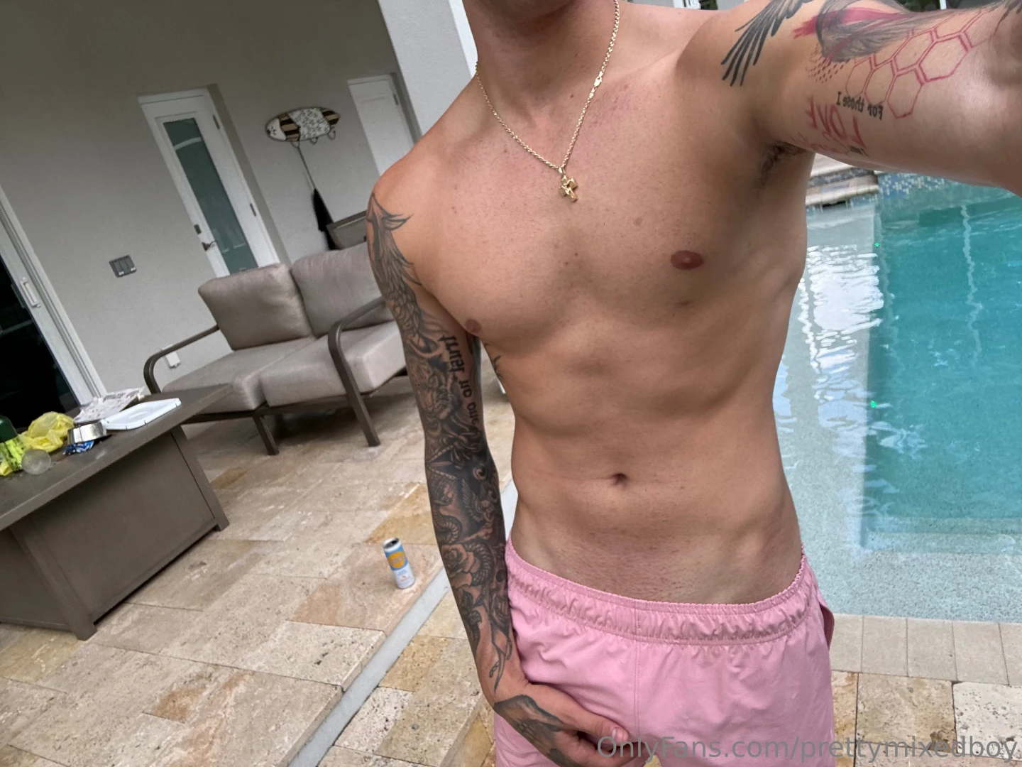 There s this story going on that if you send me a message right now i 