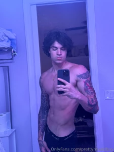 But mason it s only monday yeeeet idgaf sex lights are on dm me if you