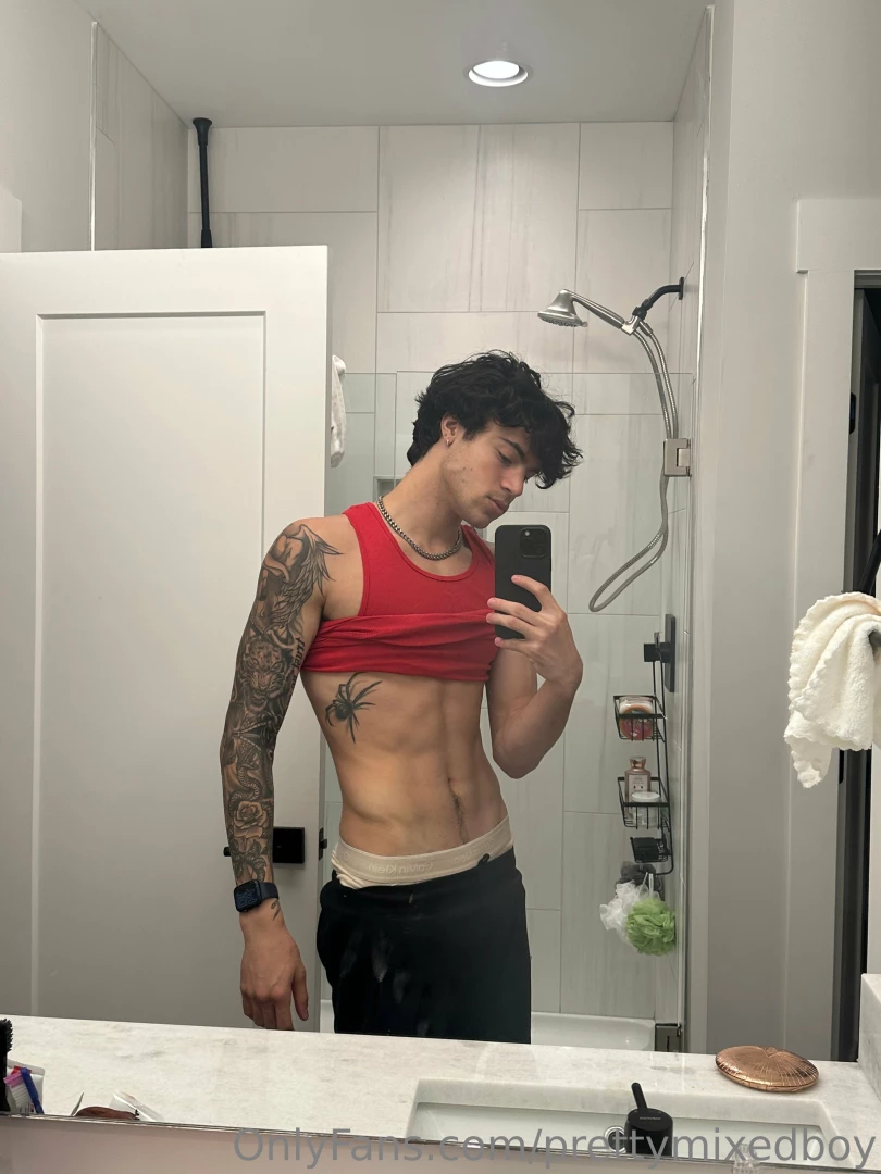 Go check prettymixedboyexclusive or y all tripping 