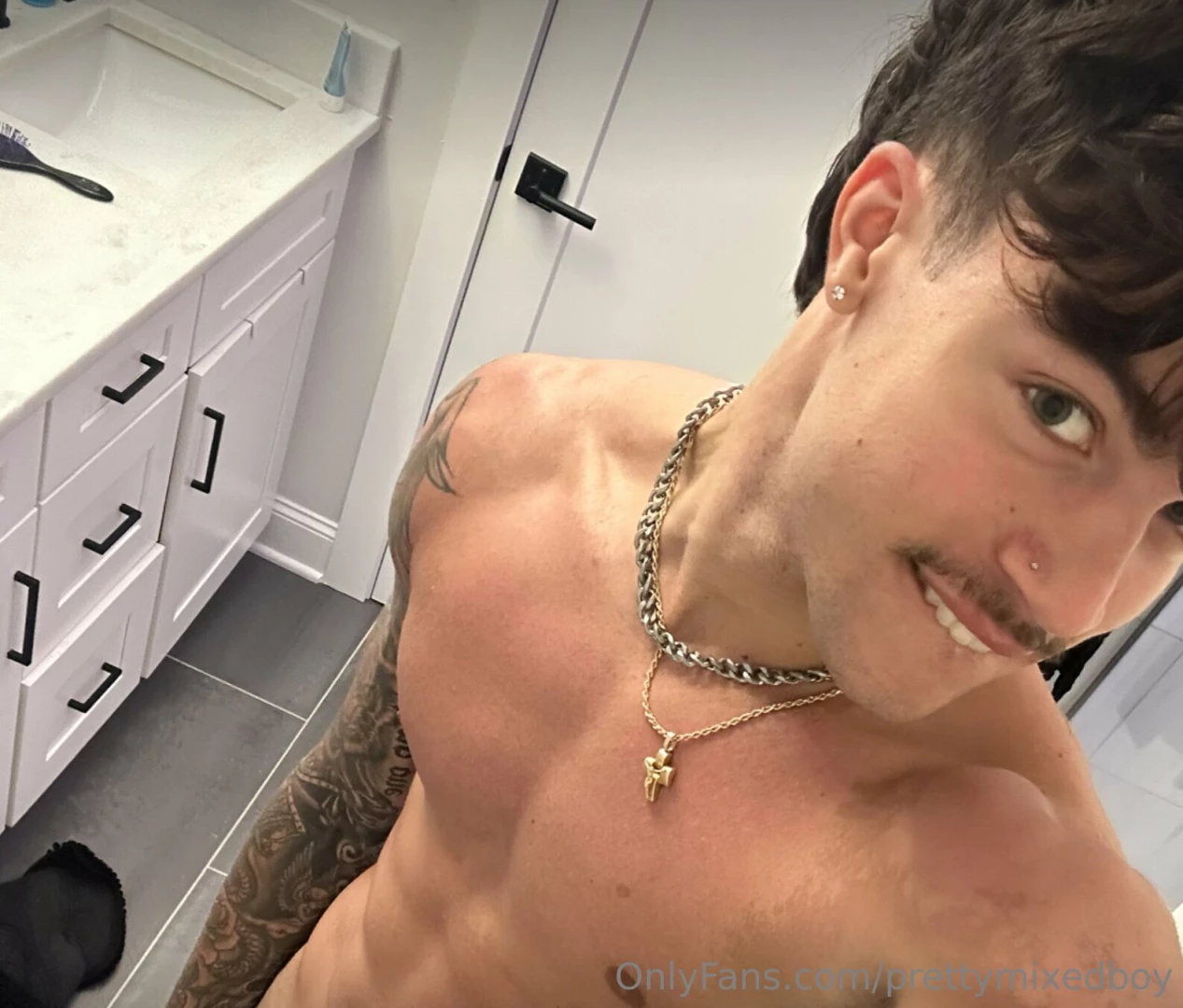 Tbt miss the mustache 