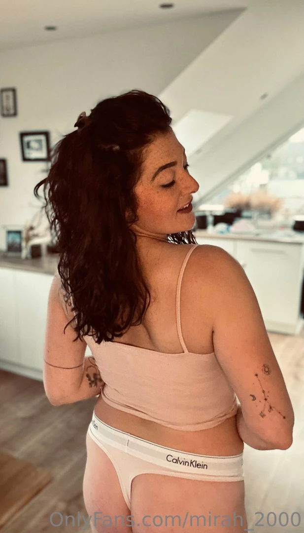 Weisse unterw sche schwarze oder garkeine 