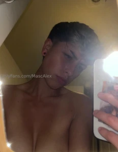 The sports bra tan is back part 1