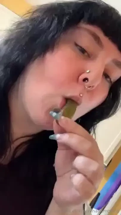 It s okay if your pickle is small i ll still put it in my mouth 