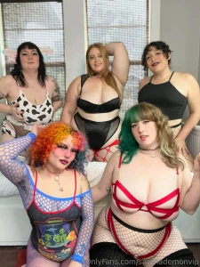 Can you handle five babes at once part 1