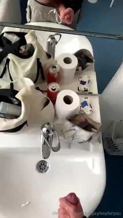 Came in my school s bathroom had to be quiet and yes there was people 