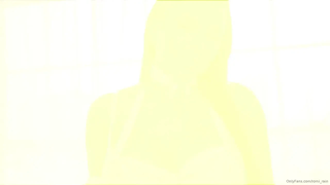 Let me be your sexy sicilian seductress coming soon straight to your 