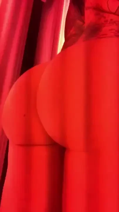 This bed makes my ass vibrate nsfw 