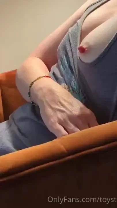 Tanktop nipple play entertainment 