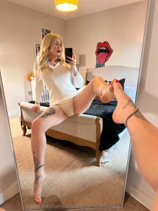 Start licking my feet part 1