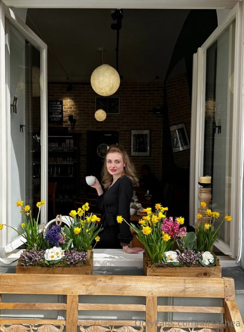 Good morning friends today i am enjoying this beautiful morning with a 