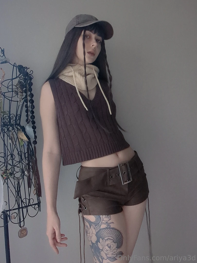 Just realized i look like a slutty amazon delivery girl in this outfit part 3 