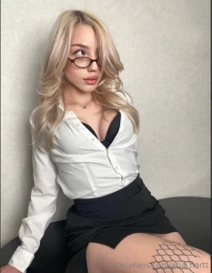 Eva_bambi she eva_bambi needs your cock more than ever this beauty part 899