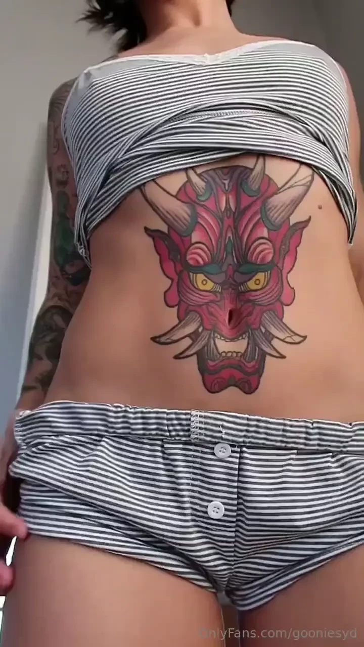 Horny girl teases her body for you 