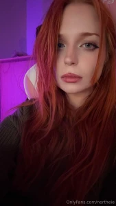 Moving boxes release me someone distract me please