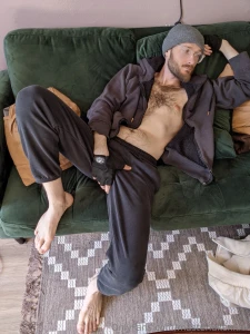 Just hanging out all casual and whatnot