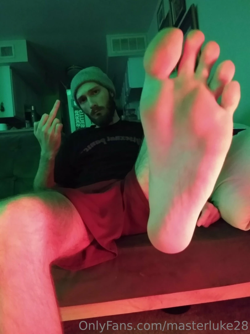 I m not going to ask nicely get on your knees and lick my feet part 1 