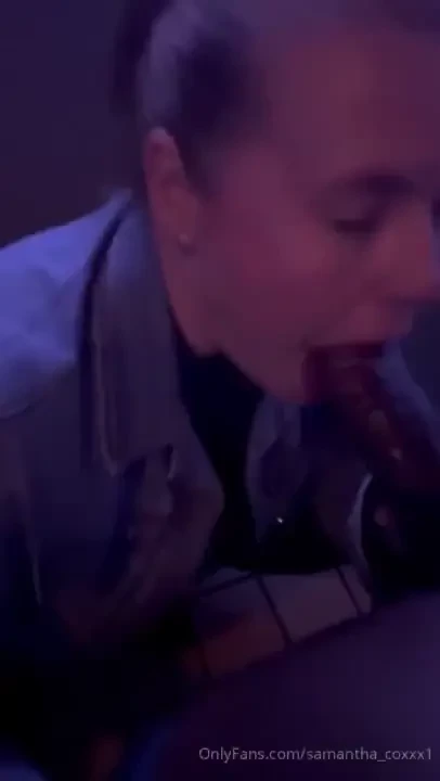First time i got kicked out of the sex shop just minding my own 