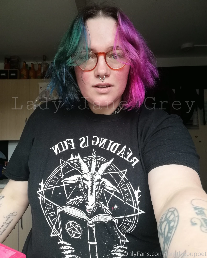 Just a reminder that i m super pretty and i have cool hair part 1 