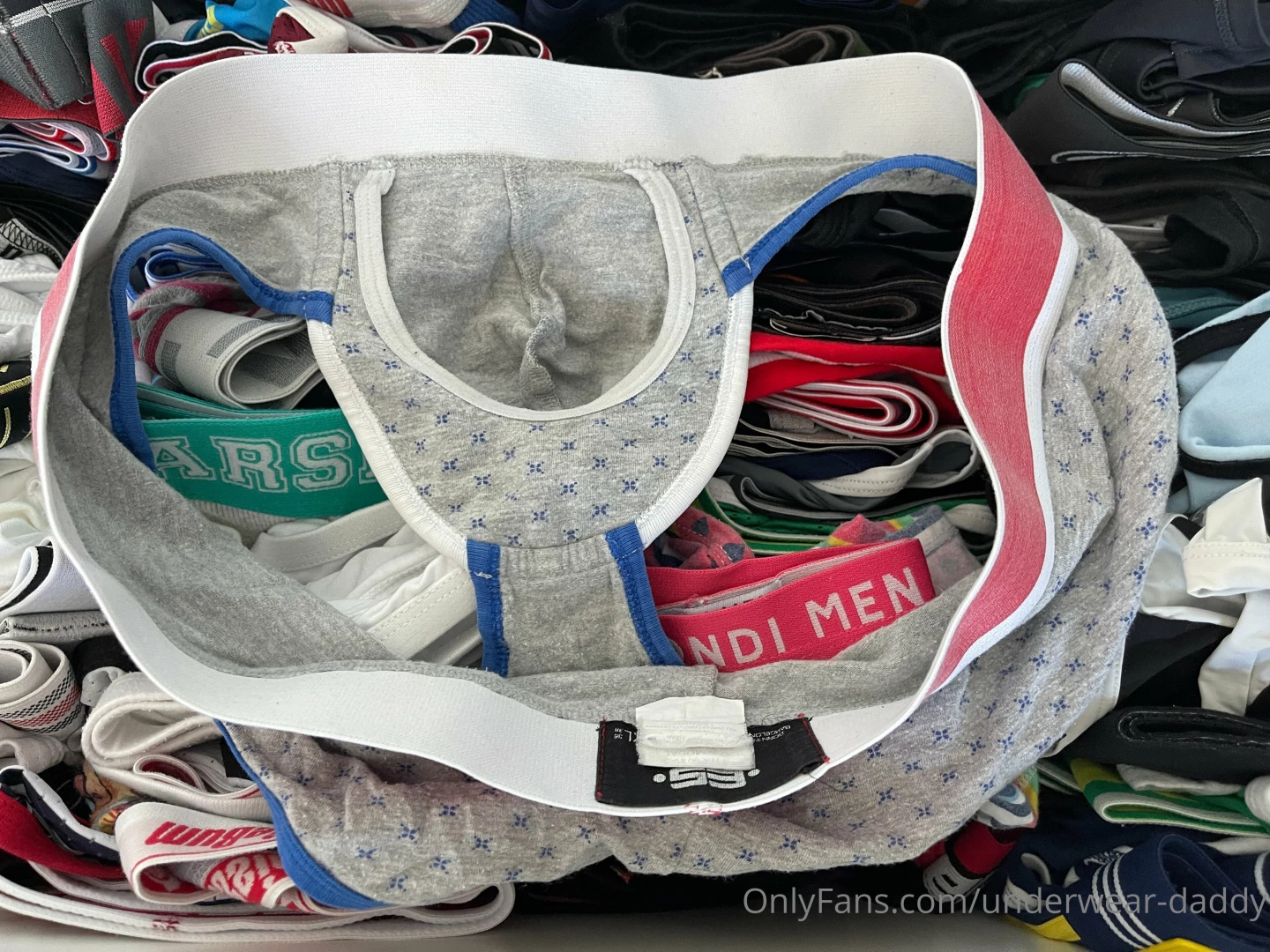 On of my favourites es collection from spain this one was popular at 